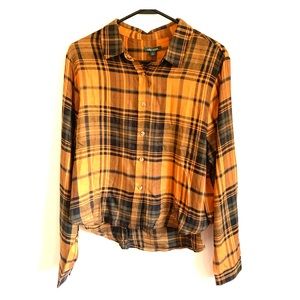 Cropped Button Up Flannel Print Shirt